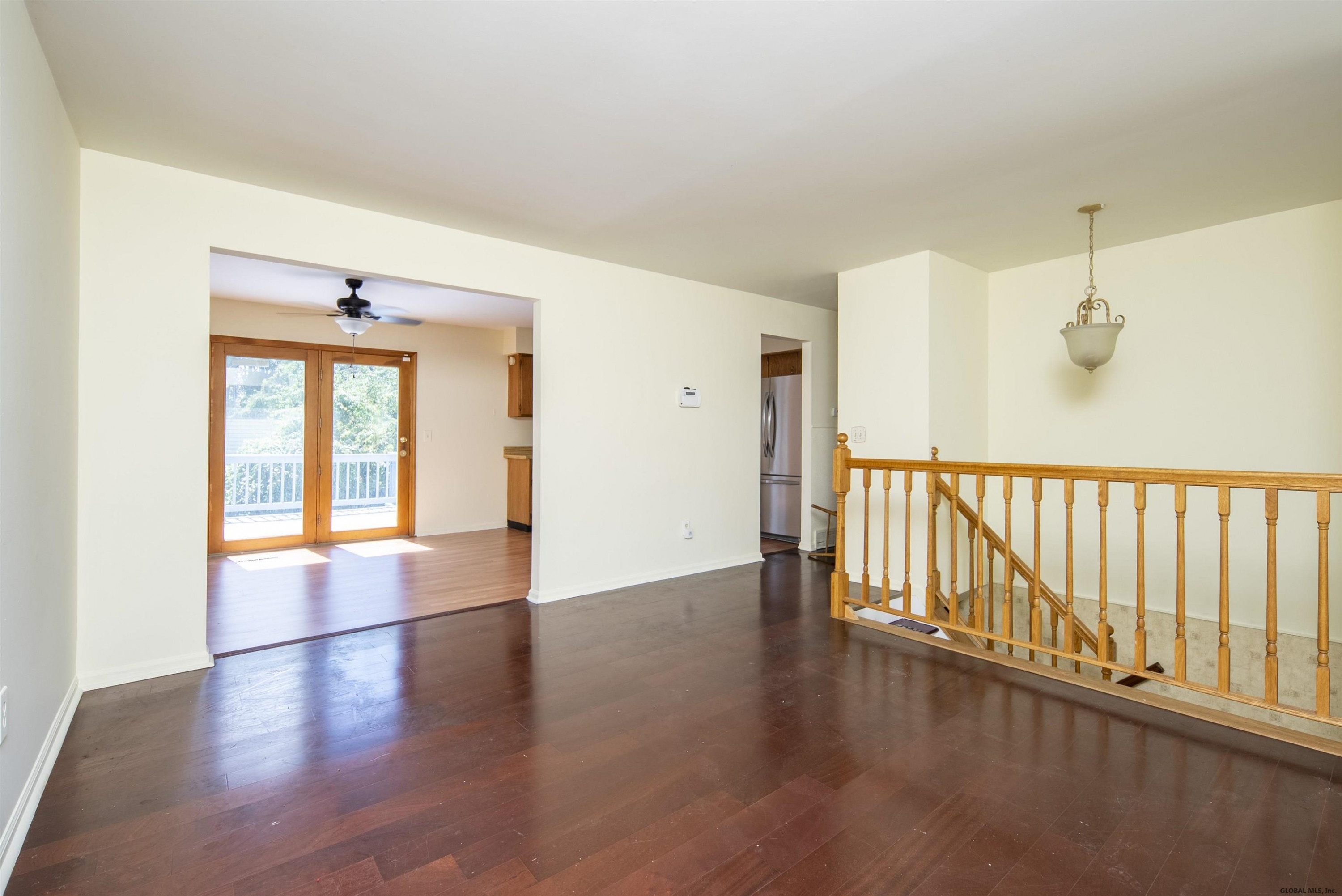 39 Abby Road Colonie, NY 12110 - Photo 7 of 28 Photo 7