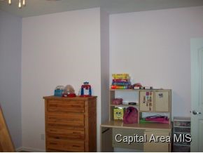 1955 East Converse Street Springfield, IL 62702 - Photo 6 of 14
