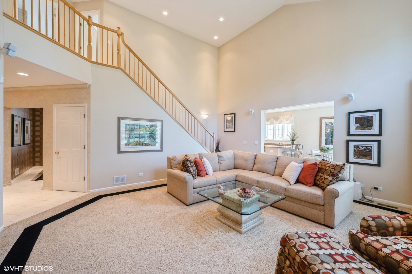 2139 Royal Ridge Drive Northbrook, IL 60062 - Photo 4 of 27 Gallery Image 4