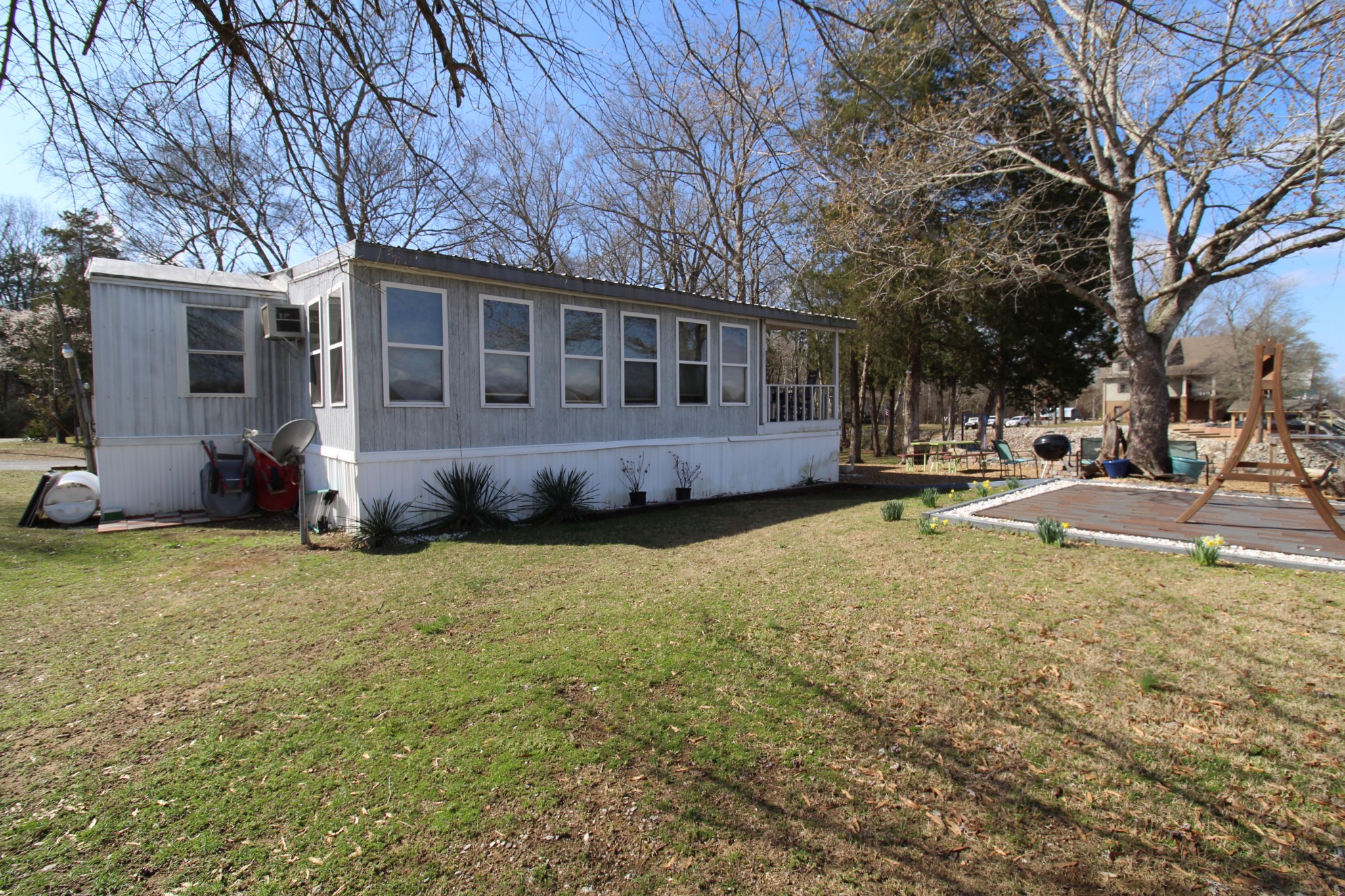 282 North Riverview Drive Decaturville, TN 38329 - Photo 3 of 19 Gallery Image 3