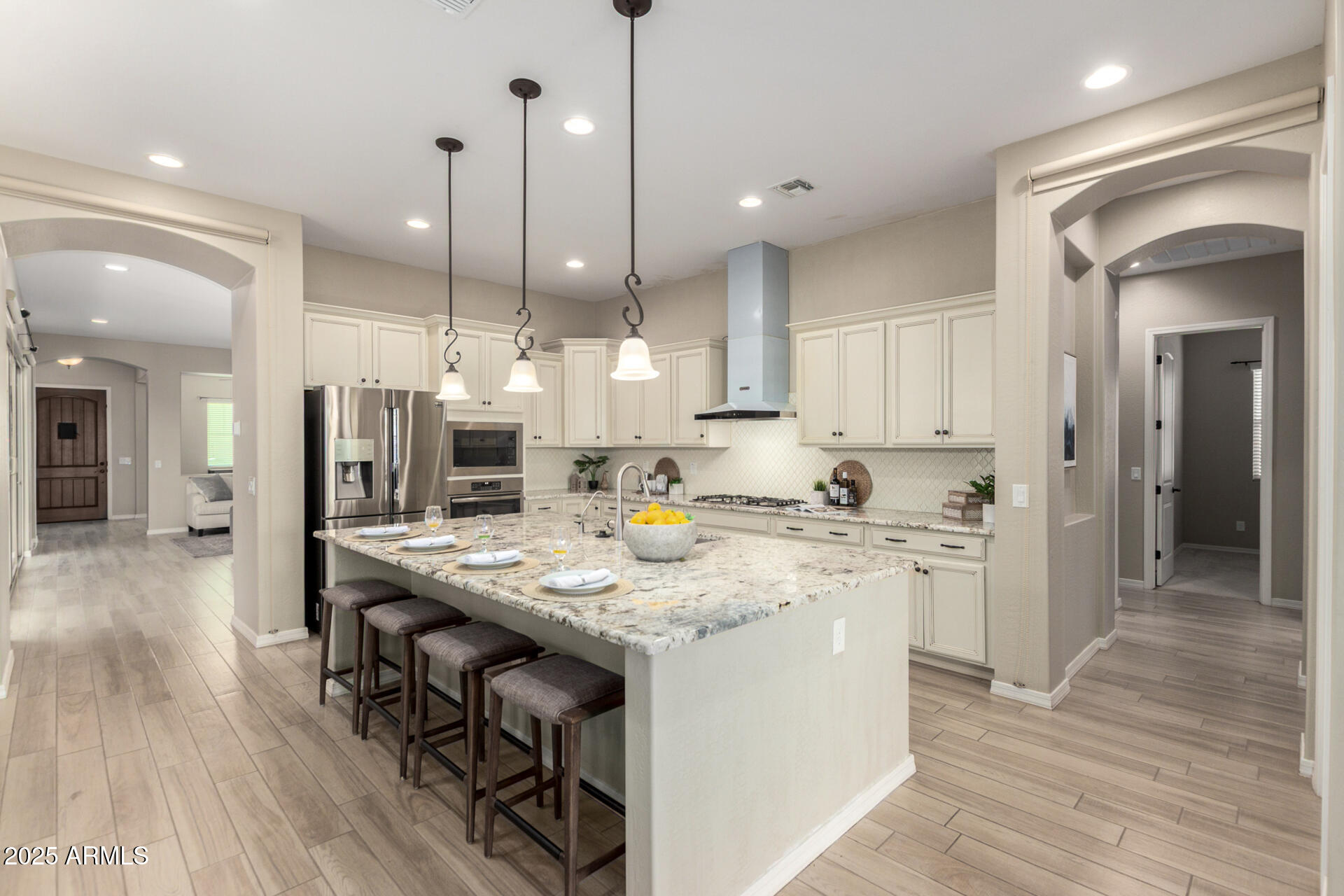 2811 South Jeffry Street Gilbert, AZ 85295 - Photo 3 of 42 15 Jeffry