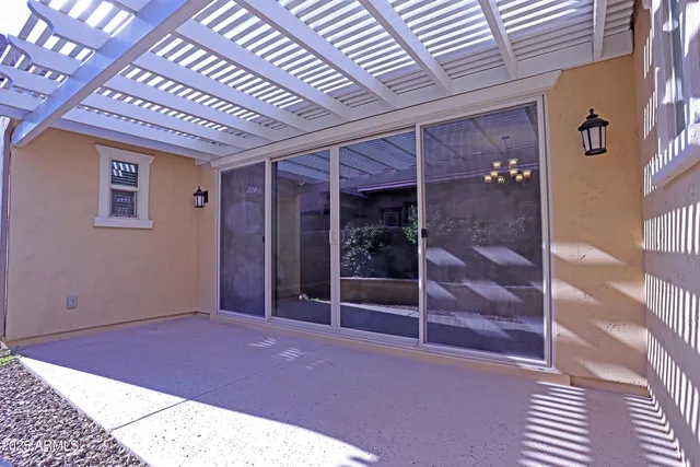 $690,000 | 2811 South Jeffry Street, Gilbert, AZ 85295