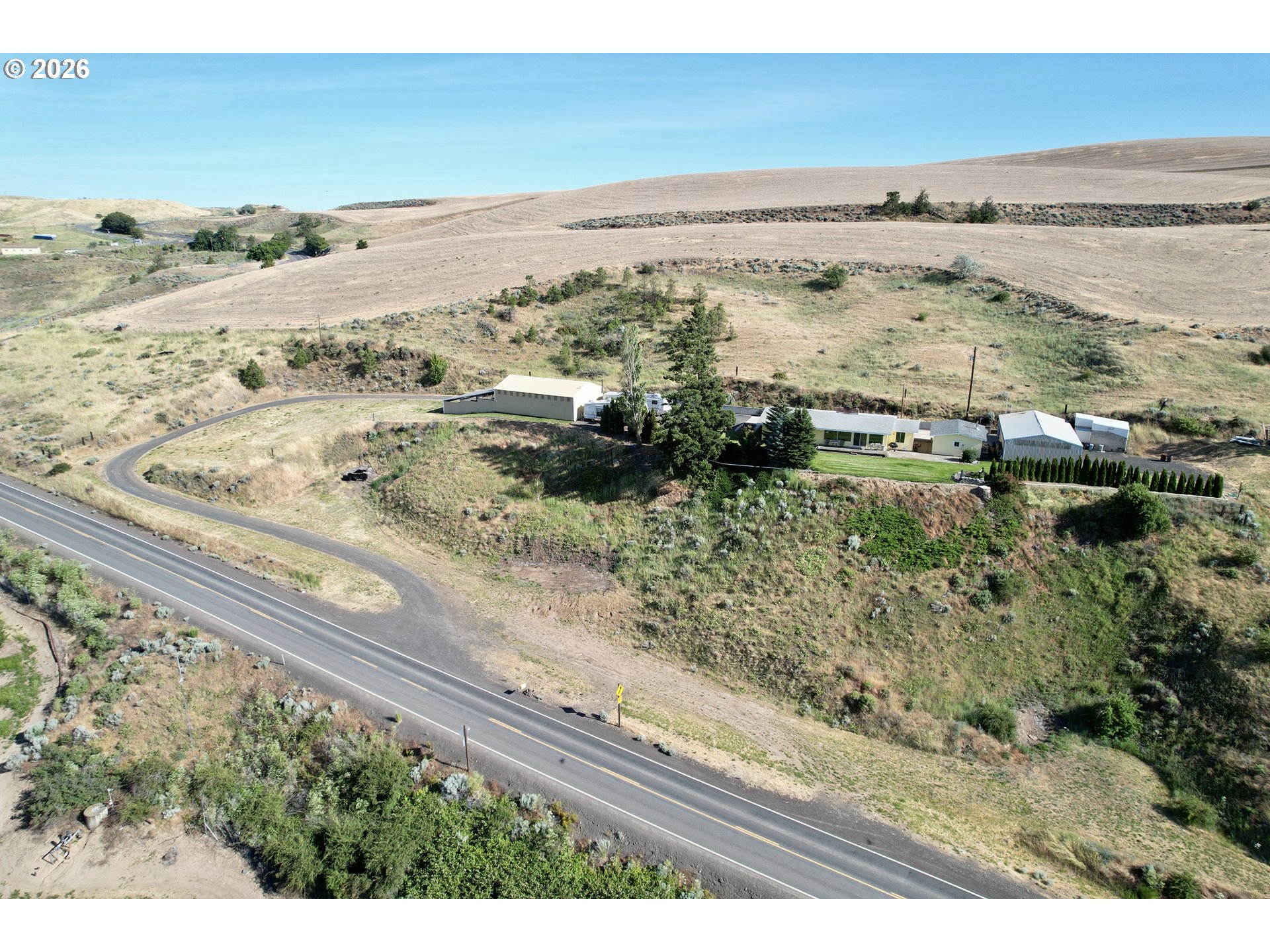 2485 Steele Road The Dalles, OR 97058 - Photo 3 of 48