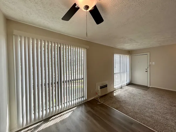 $785 | 3629 North MacGregor Way, Unit 4, Houston, TX 77004