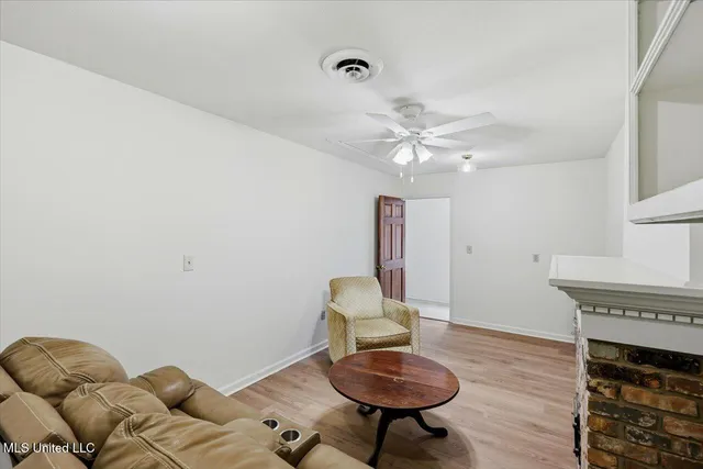 $379,800 | 14 Sylwood Place, Jackson, MS 39209