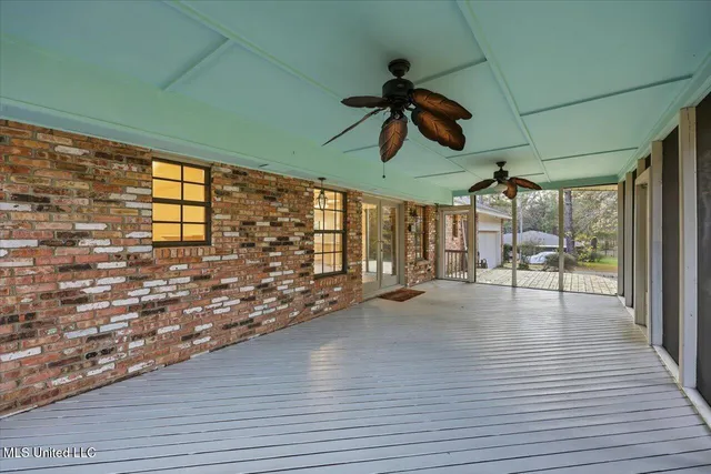 $379,800 | 14 Sylwood Place, Jackson, MS 39209