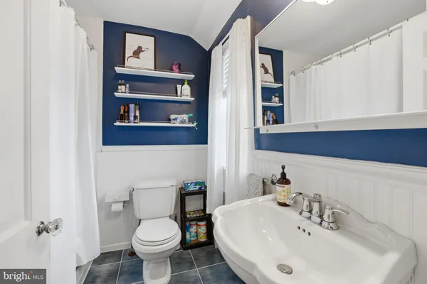 $435,000 | 827 Harper Avenue, Drexel Hill, PA 19026