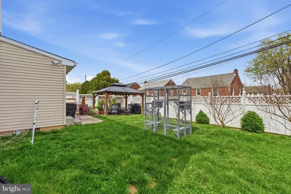 $435,000 | 827 Harper Avenue, Drexel Hill, PA 19026