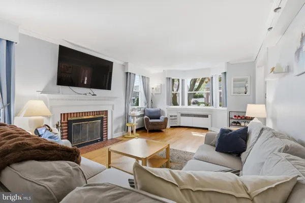 $435,000 | 827 Harper Avenue, Drexel Hill, PA 19026