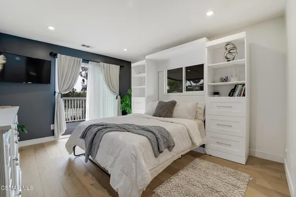 $398,000 | 152 Via Rosal, Camarillo, CA 93012