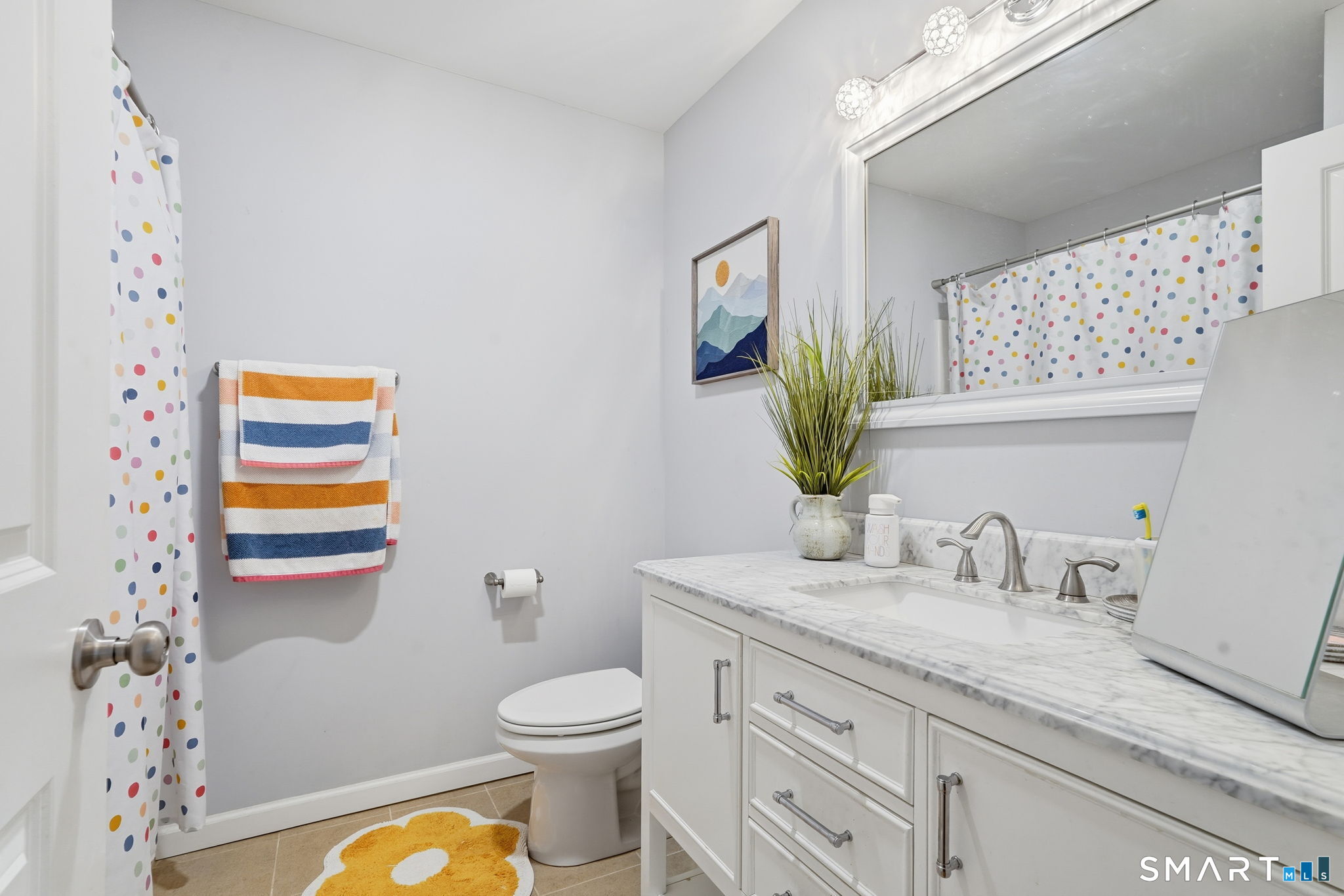 1320 Chopsey Hill Road Bridgeport, CT 06606 - Photo 15 of 21