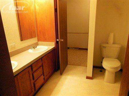 9380 West Stanley Road Flushing, MI 48433 - Photo 17 of 17 20416937-16.JPG