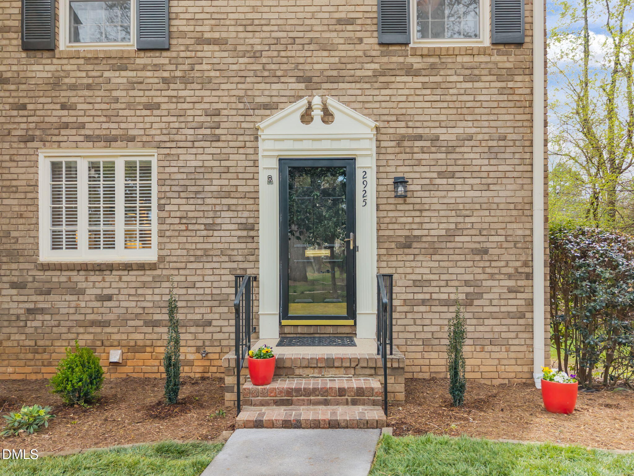 2925 Wycliff Road Raleigh, NC 27607 - Photo 4 of 58 2925 Wycliff Rd.