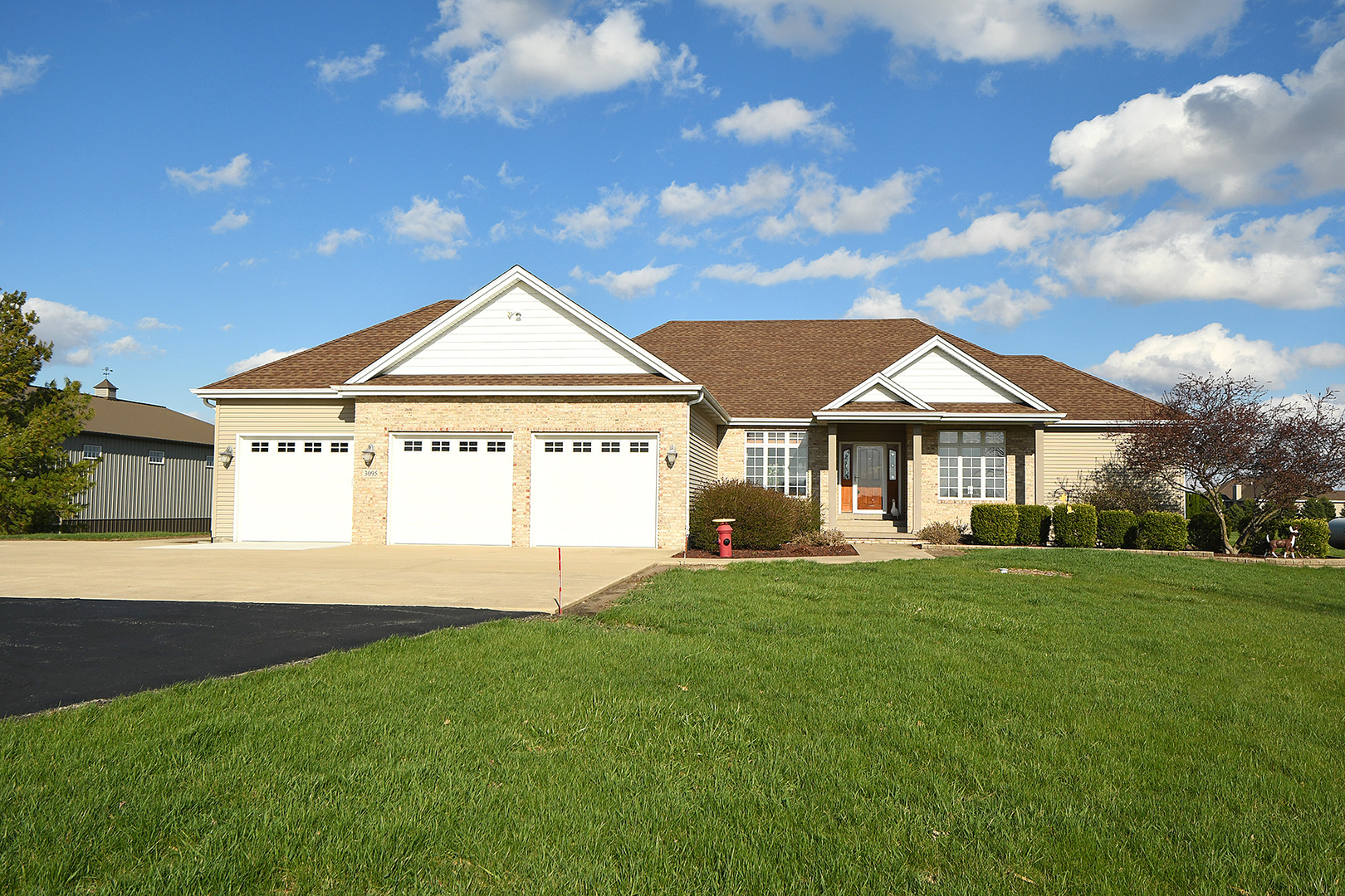 3095 North 5000 Road West Kankakee, IL 60901 - Photo 3 of 77