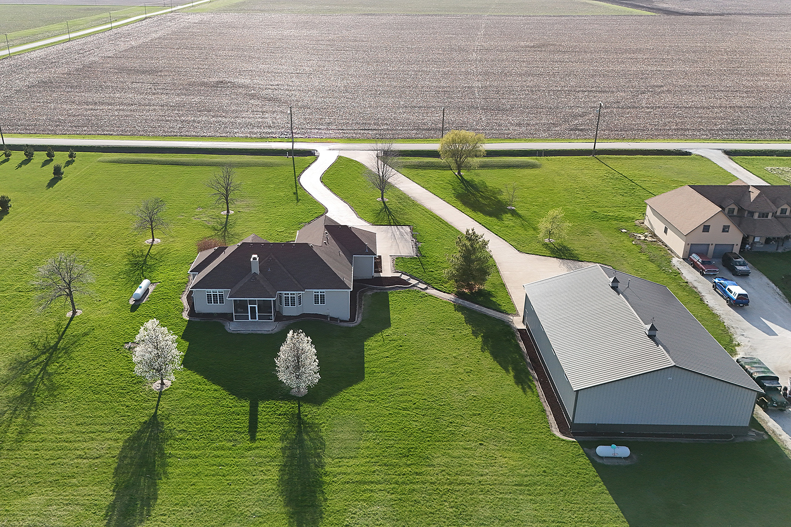 3095 North 5000 Road West Kankakee, IL 60901 - Photo 70 of 75 a view of a lake with a yard
