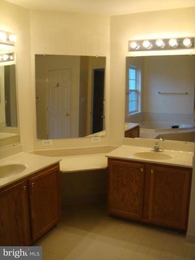 5737 Little Spring Way Frederick, MD 21704 - Photo 5 of 8 Master Bath #2