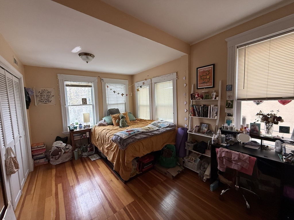 115 Browne Street, Unit 2 Brookline, MA 02446 - Photo 5 of 10