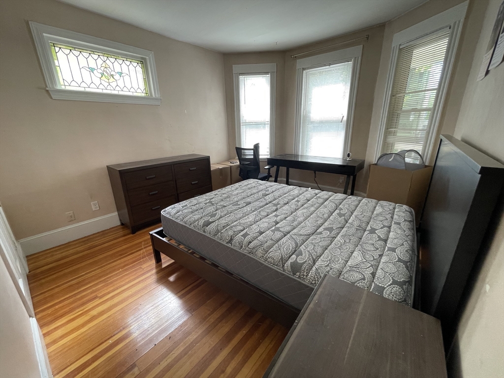 115 Browne Street, Unit 2 Brookline, MA 02446 - Photo 8 of 10