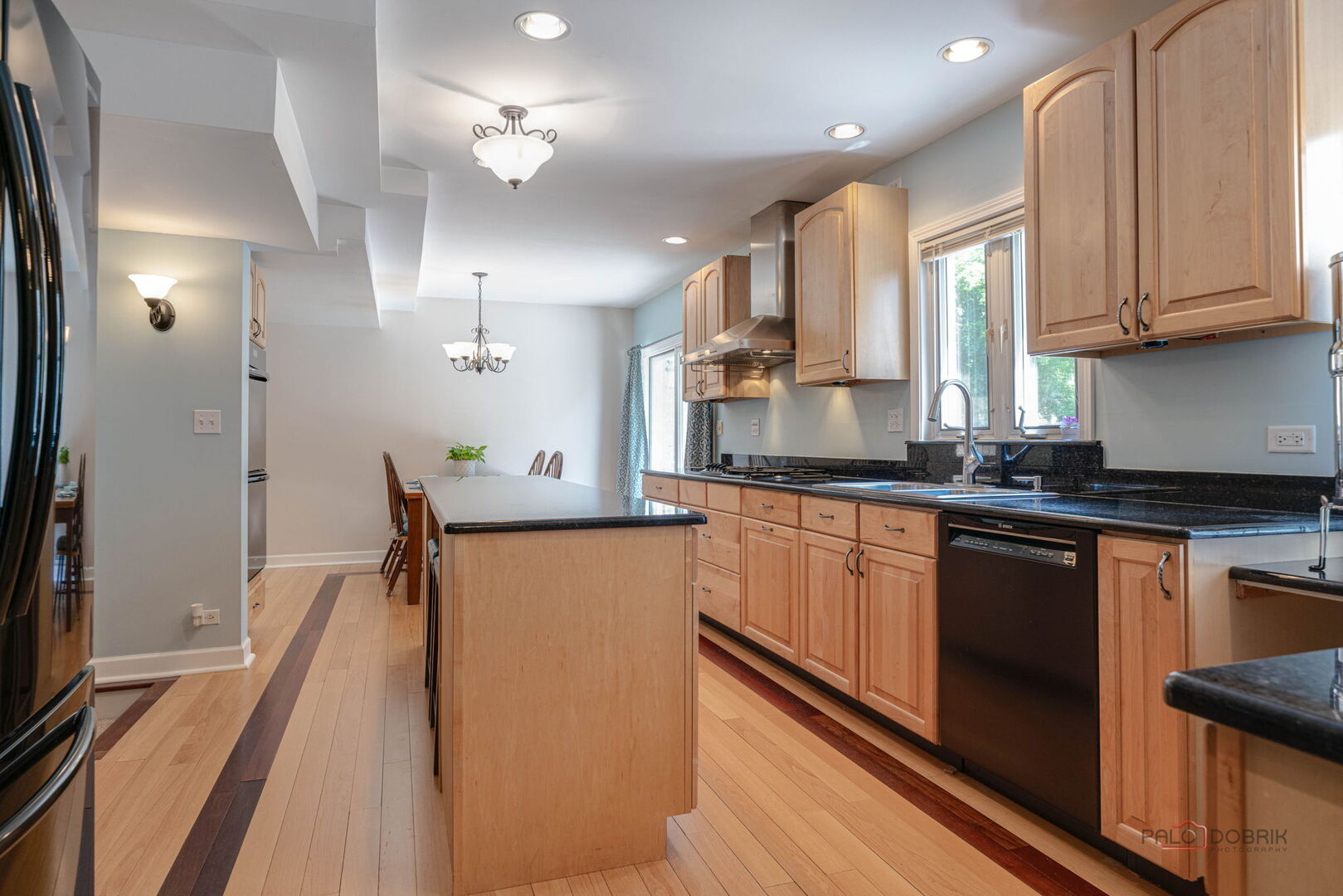 225 Stratford Road Des Plaines, IL 60016 - Photo 11 of 35