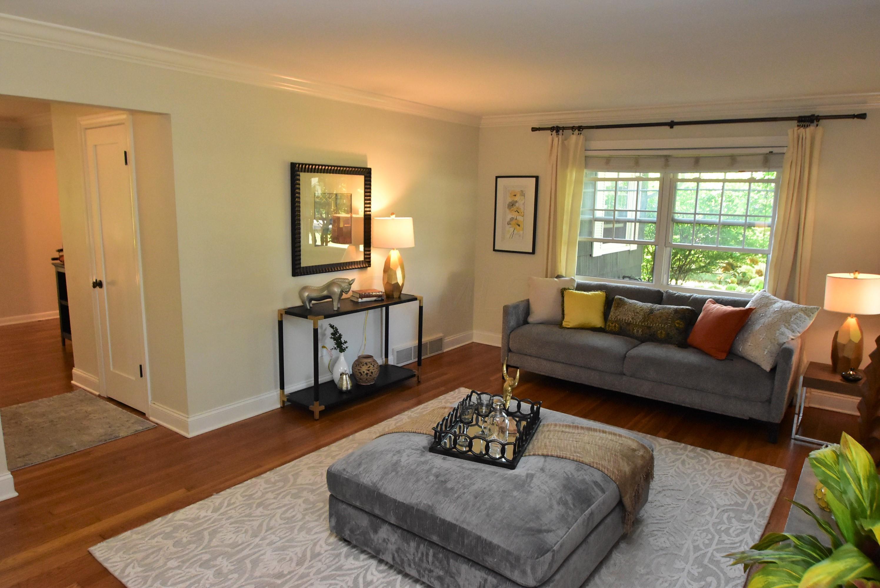 2696 Chester Road Upper Arlington, OH 43221 - Photo 16 of 41 Gallery Image 16