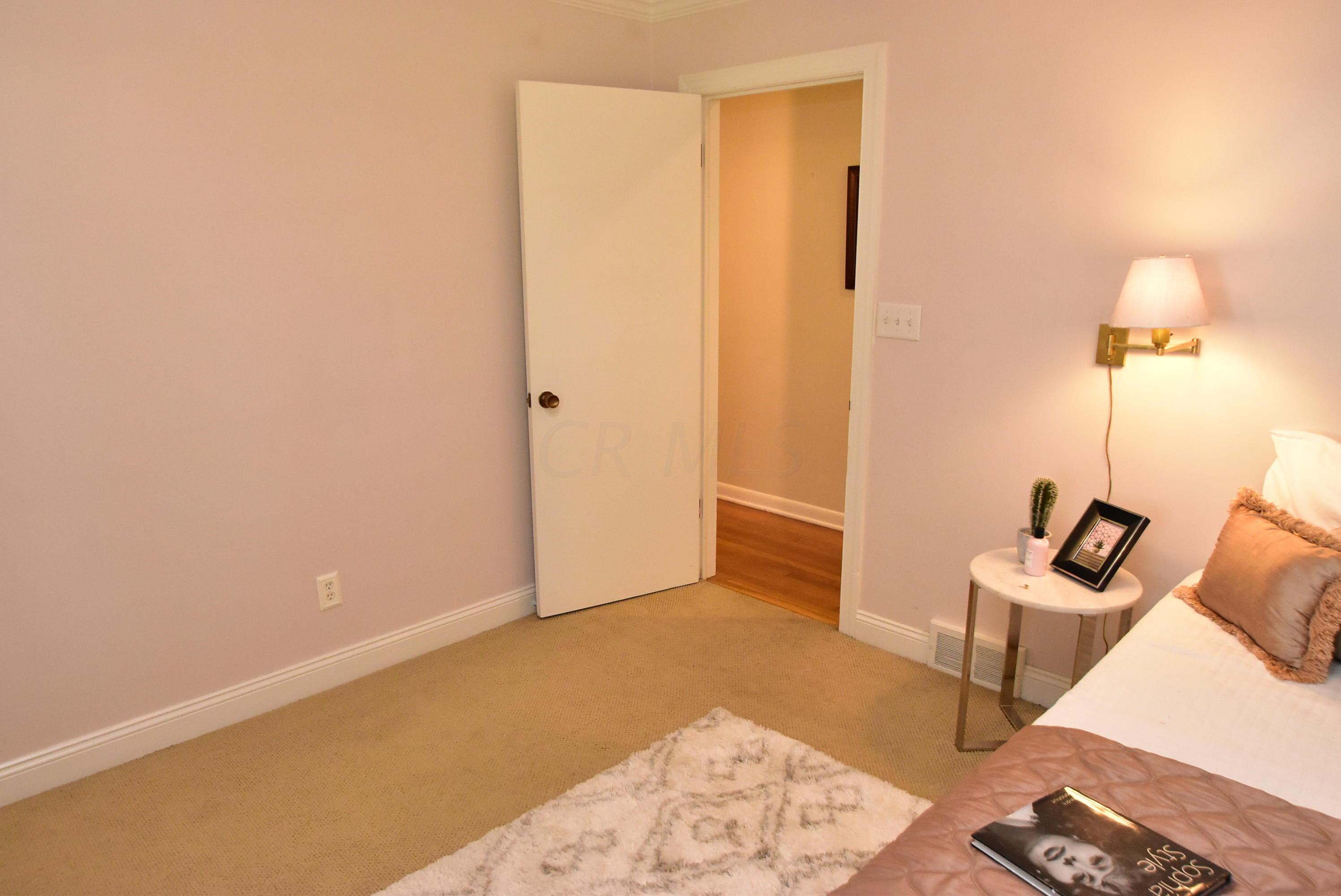2696 Chester Road Upper Arlington, OH 43221 - Photo 18 of 41 Gallery Image 18