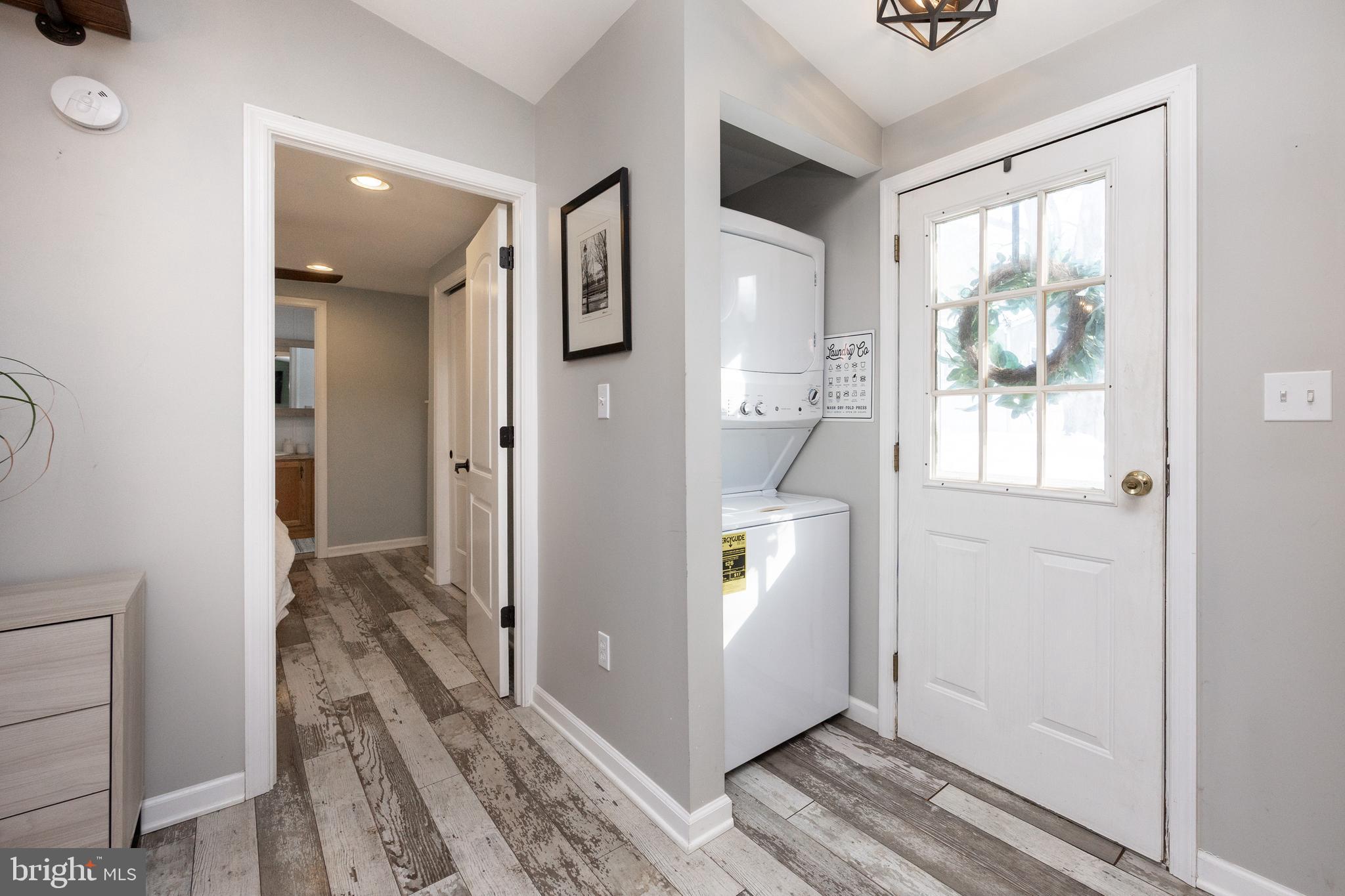1524 Jonathan Road West Chester, PA 19380 - Photo 11 of 26 a view of livingroom with furniture and window
