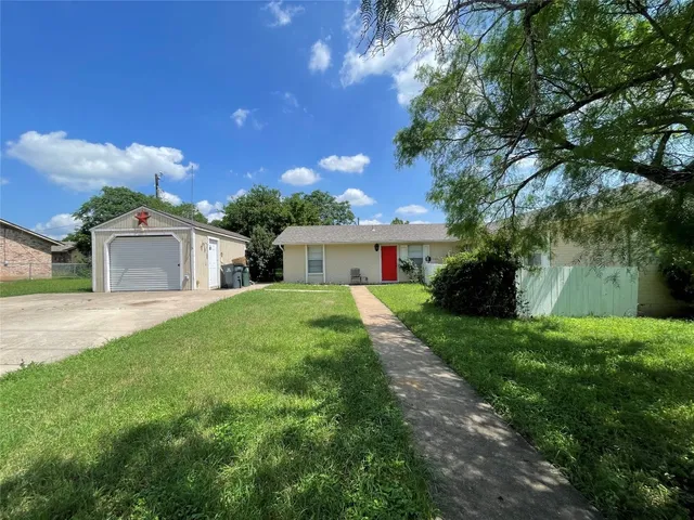 $1,375 | 2405 Parker Circle, Unit B, Georgetown, TX 78628