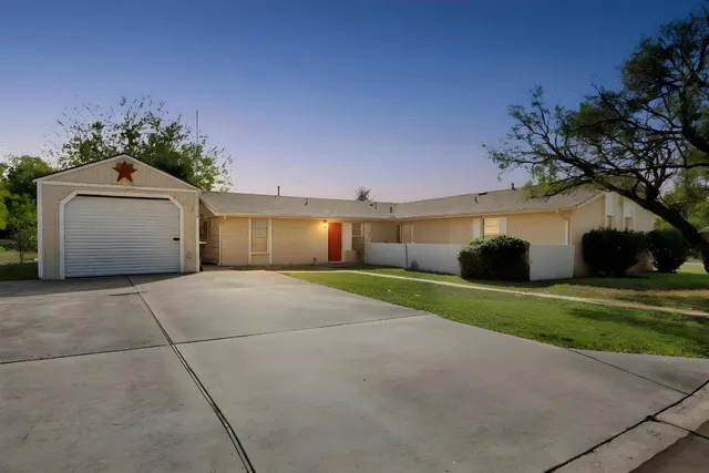 $1,375 | 2405 Parker Circle, Unit B, Georgetown, TX 78628