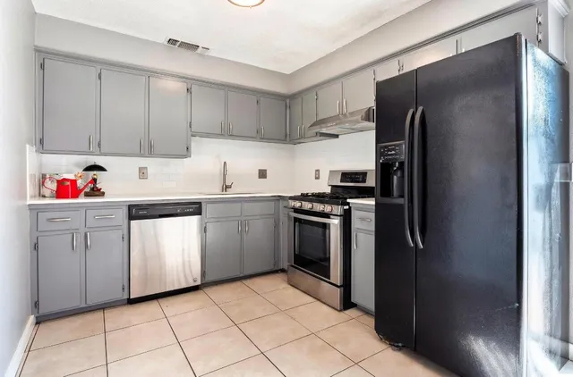 $1,375 | 2405 Parker Circle, Unit B, Georgetown, TX 78628