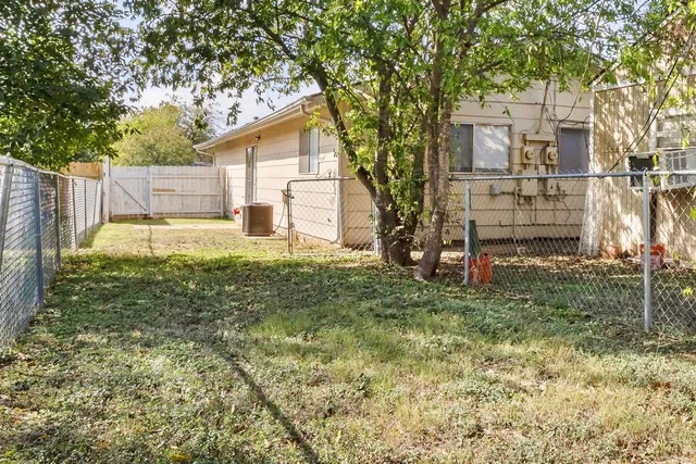 $1,375 | 2405 Parker Circle, Unit B, Georgetown, TX 78628