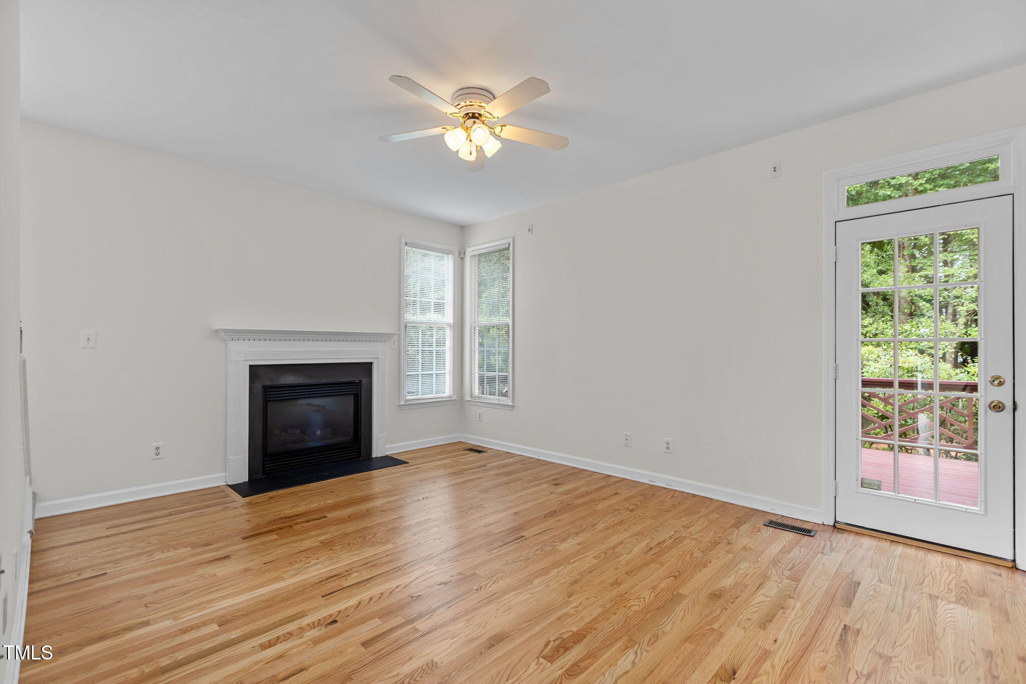 1401 Patterson Grove Road Apex, NC 27502 - Photo 12 of 54 16-web-or-mls-2N6A9016