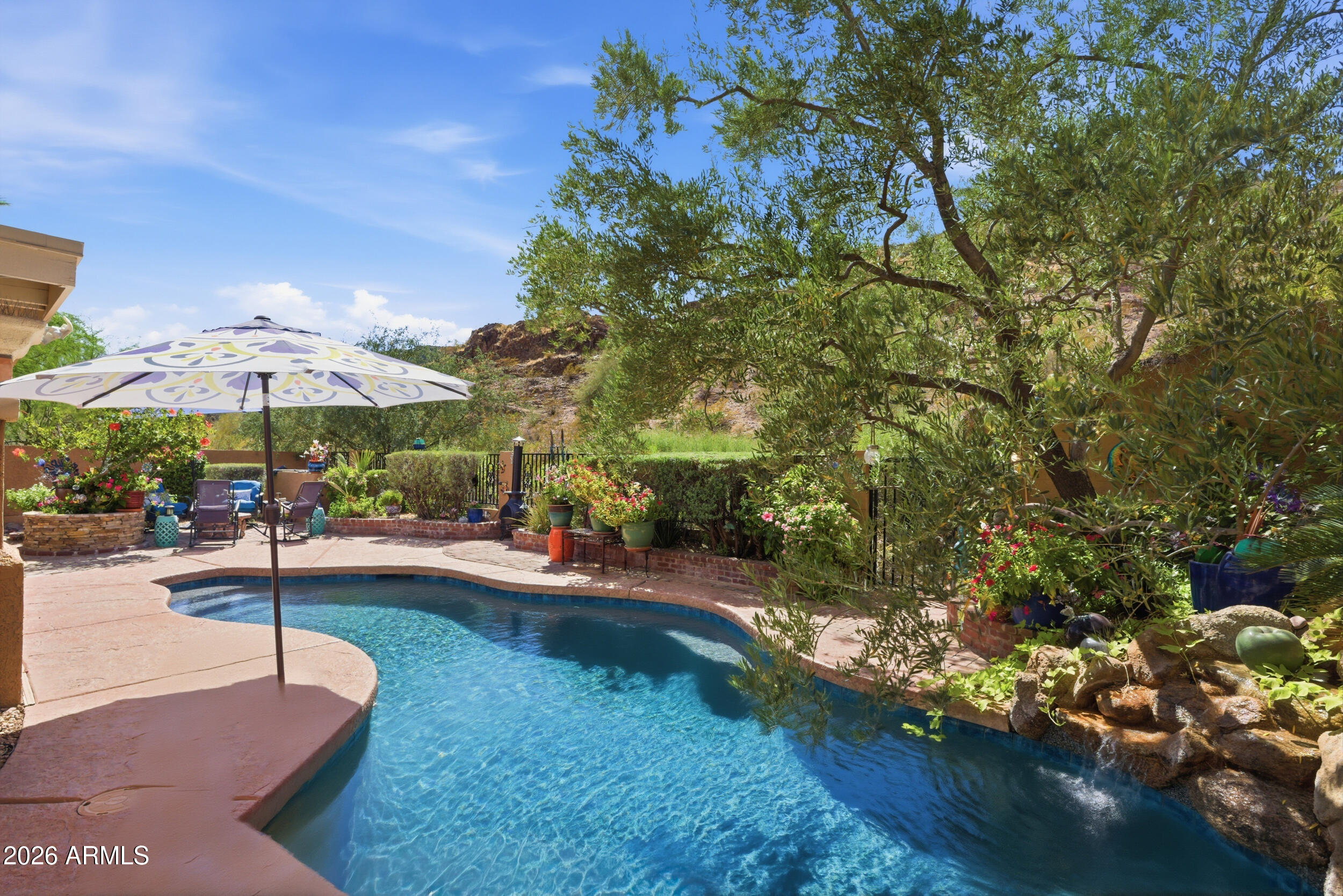 1036 East Shangri La Road Phoenix, AZ 85020 - Photo 51 of 58 Pool