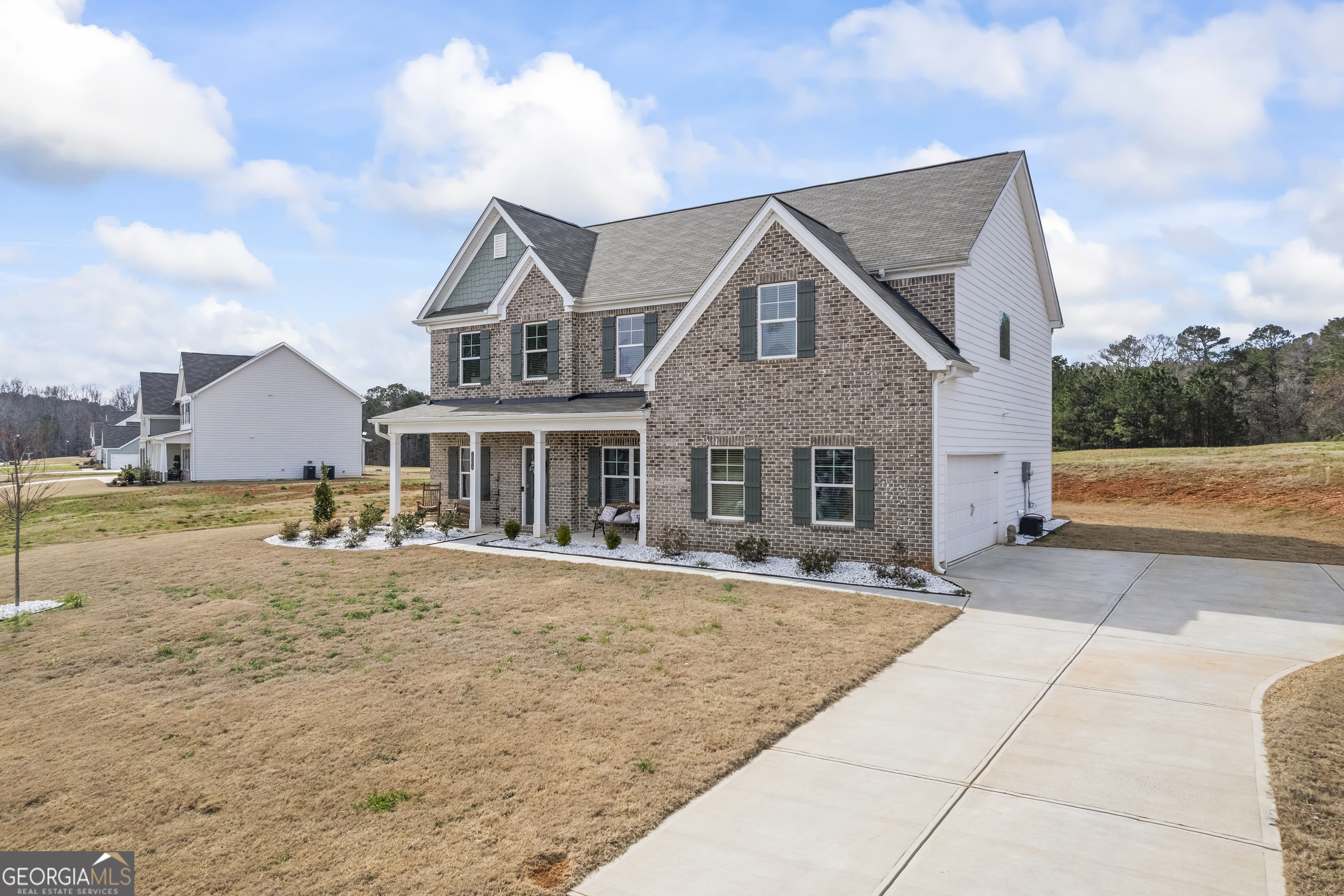 1064 Emmas Path Monroe, GA 30656 - Photo 3 of 55 a front view of house with yard