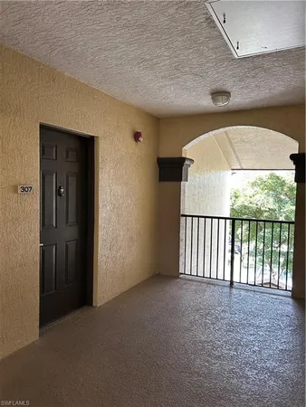 $2,100 | 12975 Positano Circle, Unit 307, Naples, FL 34105