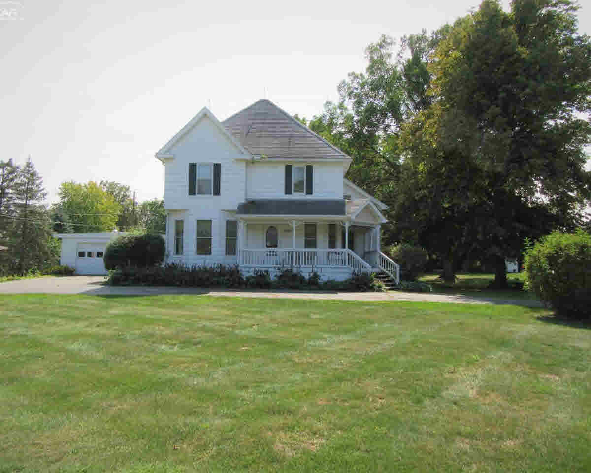 10155 Beecher Road Flushing, MI 48433 - Photo 32 of 33 21370437-31.JPG