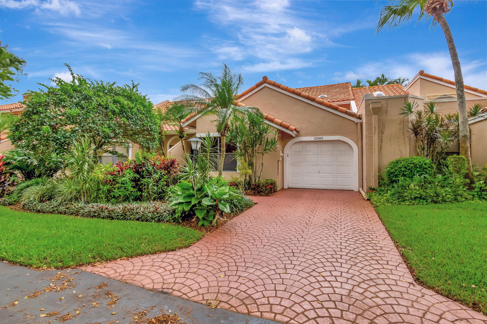 22563 Meridiana Drive Boca Raton, FL 33433 - Photo 2 of 98 24-web-or-mls-DSC_2378