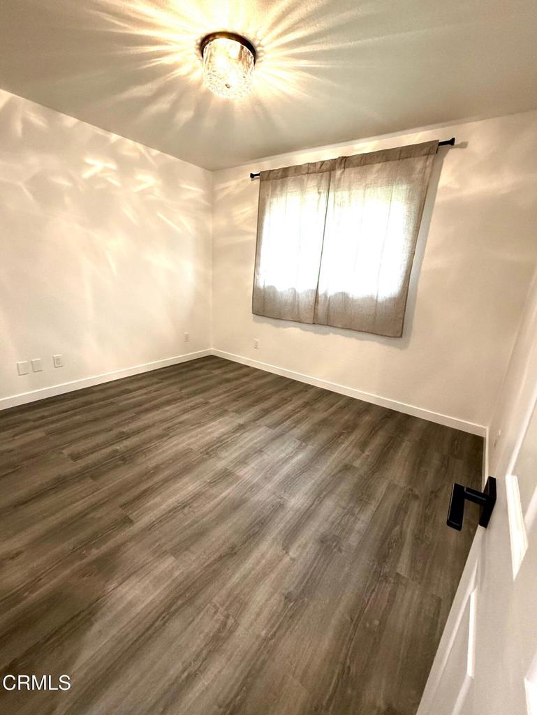 368 Garfield Rondo Ventura, CA 93003 - Photo 12 of 19