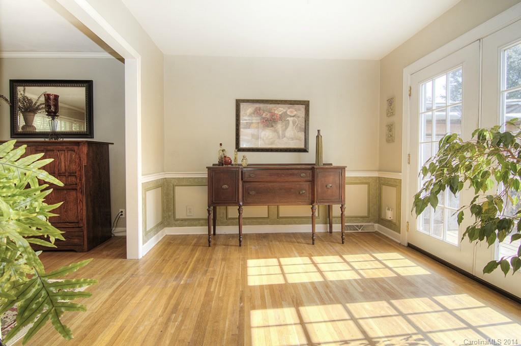 2300 Seth Thomas Road Charlotte, NC 28210 - Photo 5 of 24 Gallery Image 5