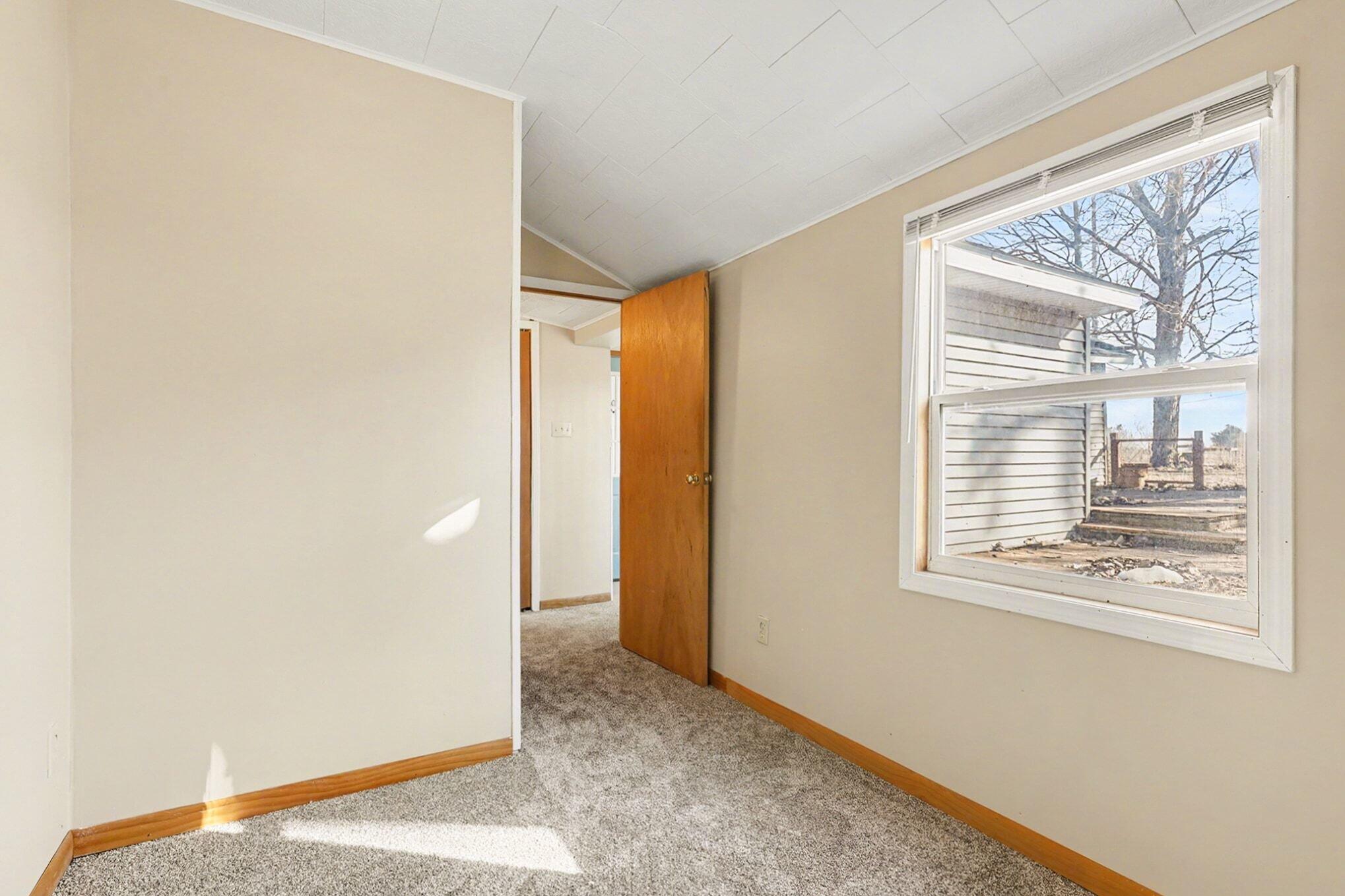 9558 Belding Road Northeast Rockford, MI 49341 - Photo 13 of 27 013_file_1803