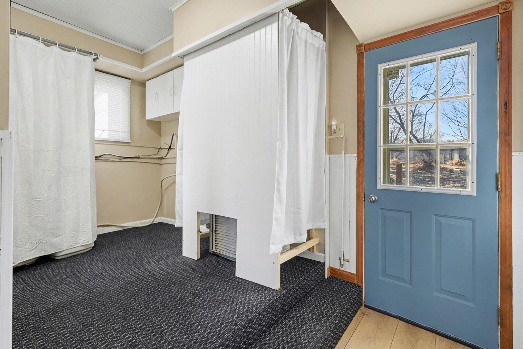 9558 Belding Road Northeast Rockford, MI 49341 - Photo 20 of 27 020_file_3382