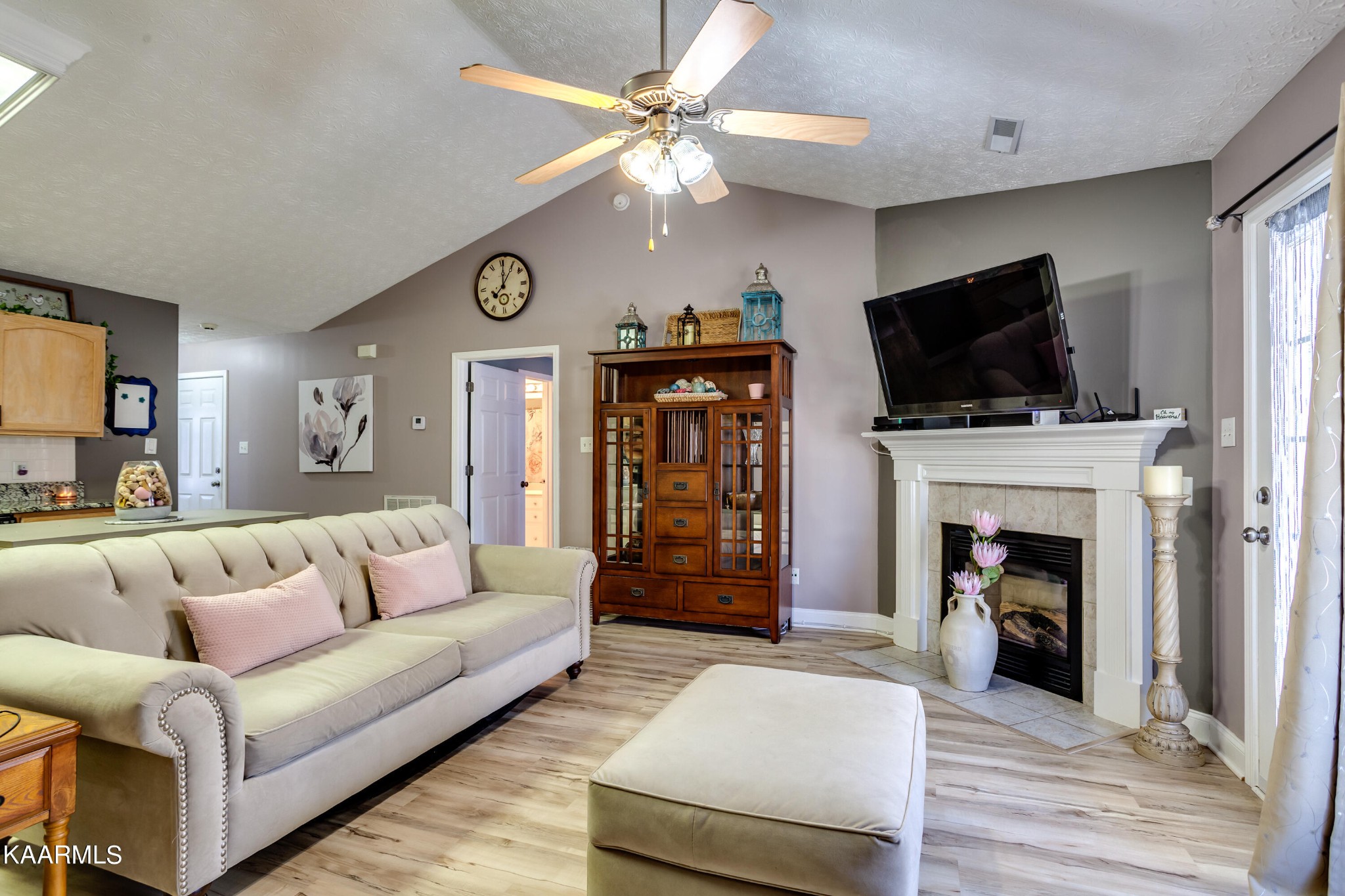 5703 Reece Way Knoxville, TN 37918 - Photo 6 of 21 Gallery Image 6
