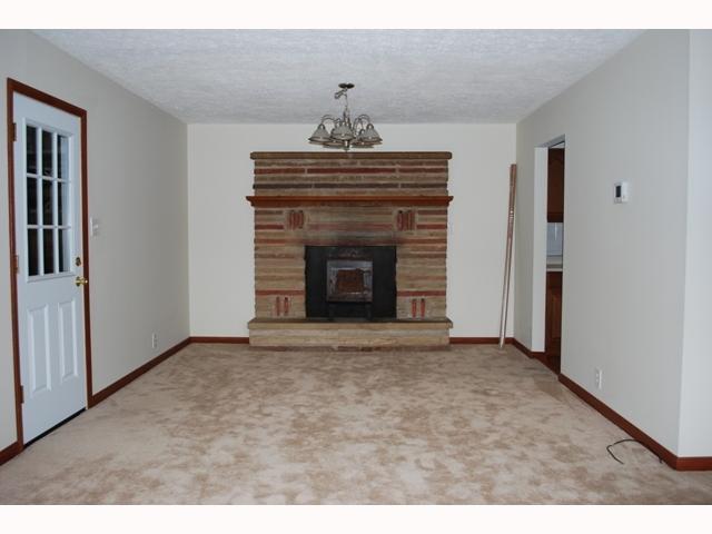 10180 Hazel Dell Road Northeast Newark, OH 43055 - Photo 4 of 10