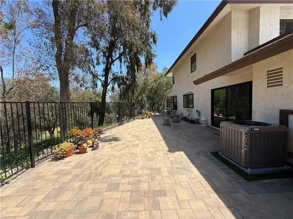 $1,450,000 | 720 Starlight Heights Drive, La Canada Flintridge, CA 91011