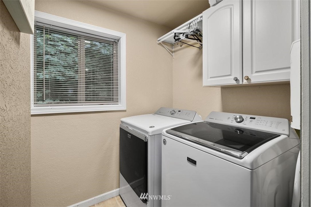 3623 220th Street Southeast Bothell, WA 98021 - Photo 11 of 29