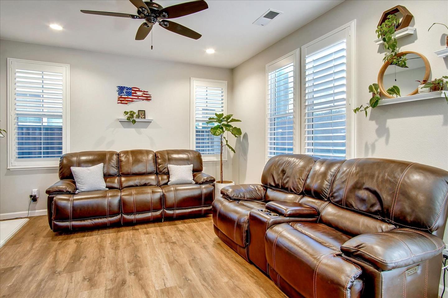 758 Tennyson Drive Gilroy, CA 95020 - Photo 7 of 39 a living room with furniture