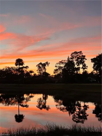 $695,000 | 105 Cherry Hill Court, Naples, FL 34113