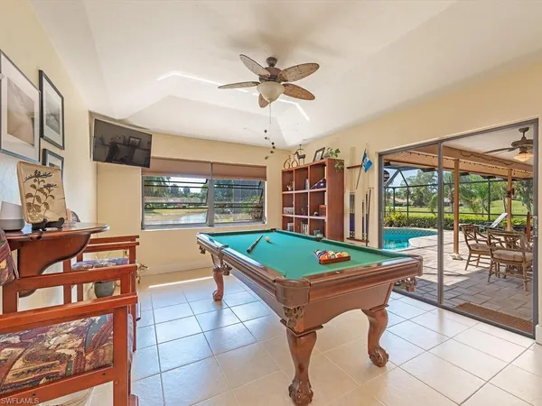 $695,000 | 105 Cherry Hill Court, Naples, FL 34113