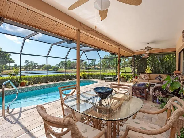 $695,000 | 105 Cherry Hill Court, Naples, FL 34113