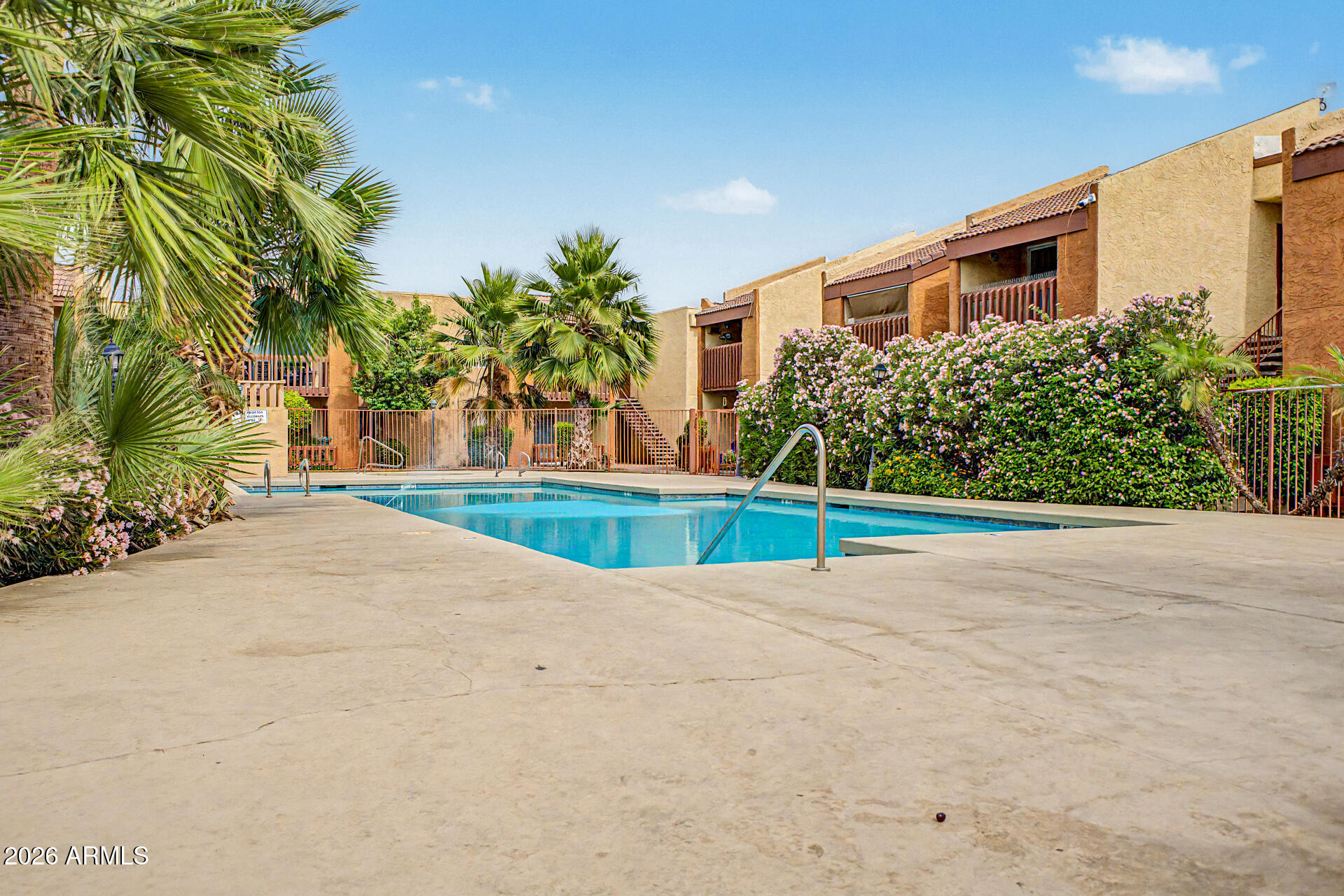 2121 West Royal Palm Road, Unit 1097 Phoenix, AZ 85021 - Photo 22 of 26 Royal Palm Pool