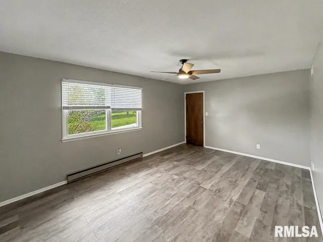 $314,900 | 39 Butternut Hill Drive, Carbondale, IL 62903